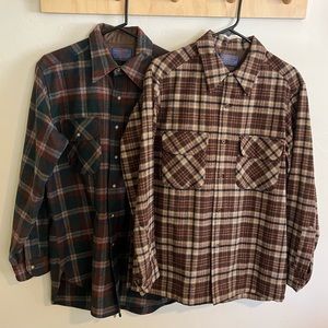 2 Men’s plaid wool Pendleton button up shirts size M